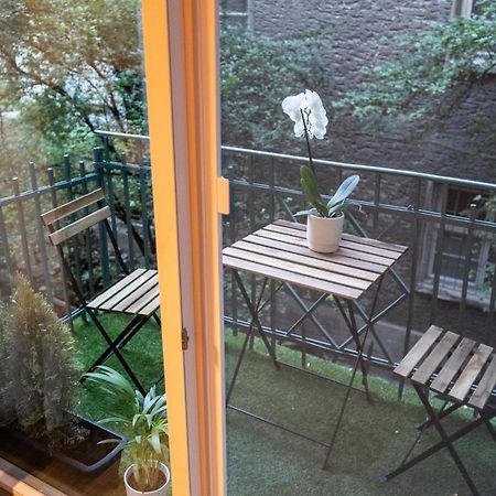 Appartamento Urban Elegance By Eagles' Bridge Sofia Esterno foto